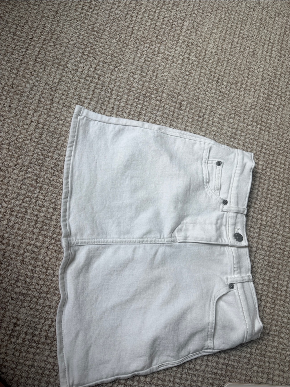 Girls brand new CREWCUTS white jean skirt in amazing condition